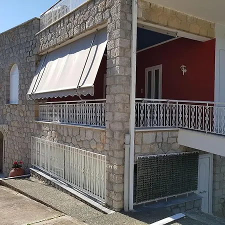 Elea Ferienhaus *